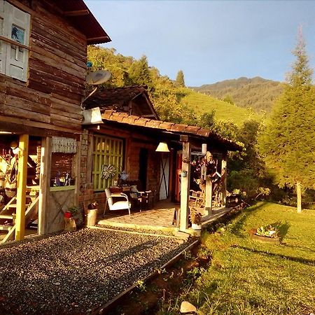 Tarragona Hostal Santa Rosa de Cabal Kültér fotó